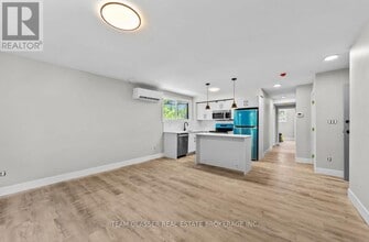 Building Photo - 400 Scenic Dr