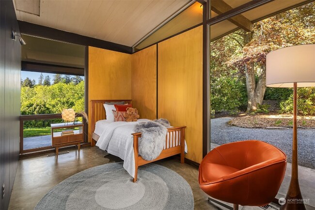 Foto del edificio - 14407 SE 55th St