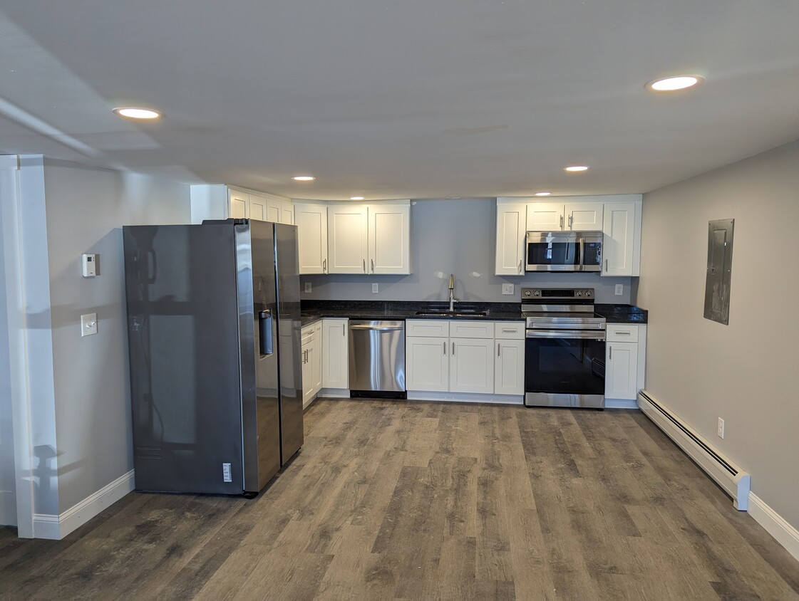 Modern Kitchen with Granite Countertops - 2213 Western Ave