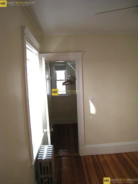 Building Photo - 18 Bigelow St