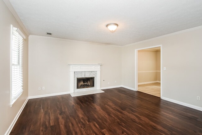 Building Photo - 1150 Burning Bush Dr