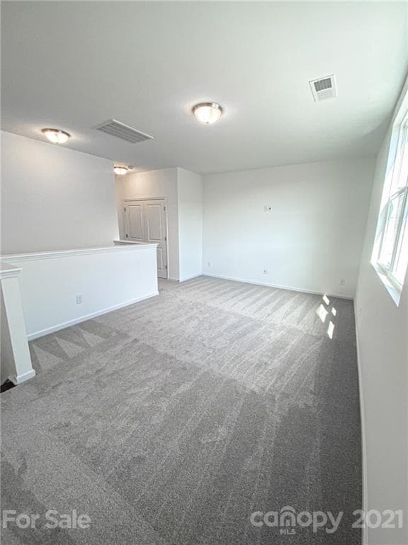 Building Photo - Lot 04