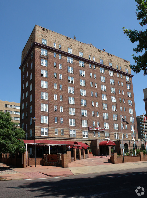 Foto del edificio - Colburn Hotel