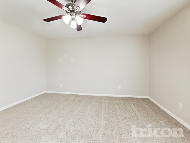 Building Photo - 2437 Regatta Ln