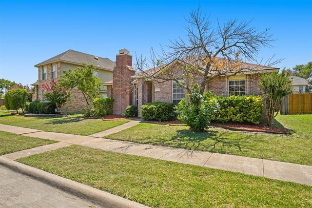 Building Photo - 2305 Valley Creek Dr