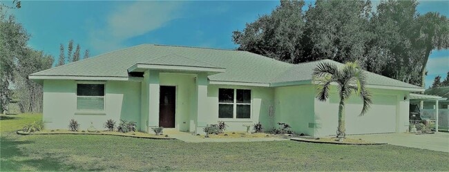 Building Photo - 705 Matland St