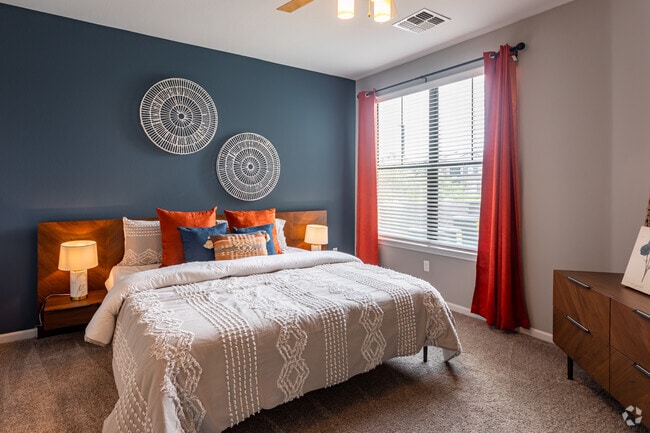 2BR, 2BA - 1396 SF - Vivace at Gateway Place