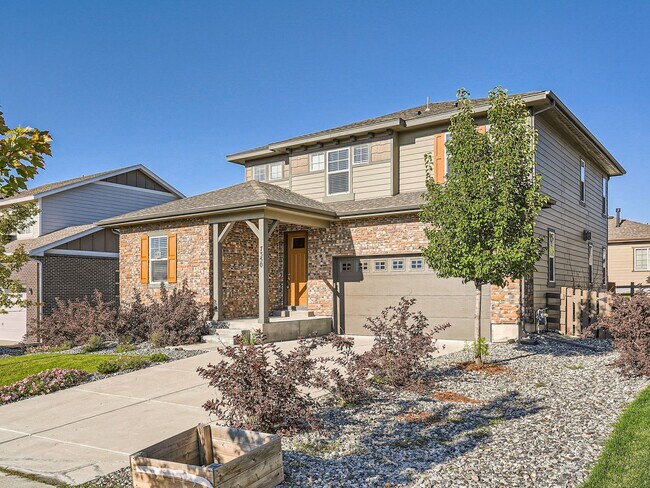 Building Photo - Charming 4-Bedroom Home with Loft, Office,...