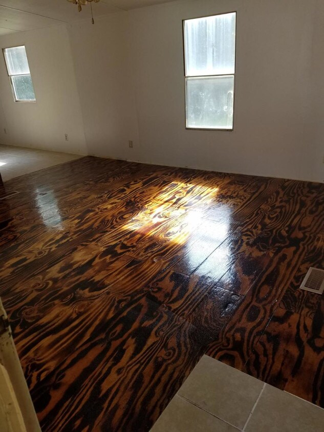 Foto principal - 12 Overridge Dr