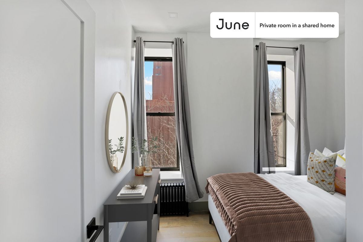 Primary Photo - Room in Shared 3 bed/1 bath home