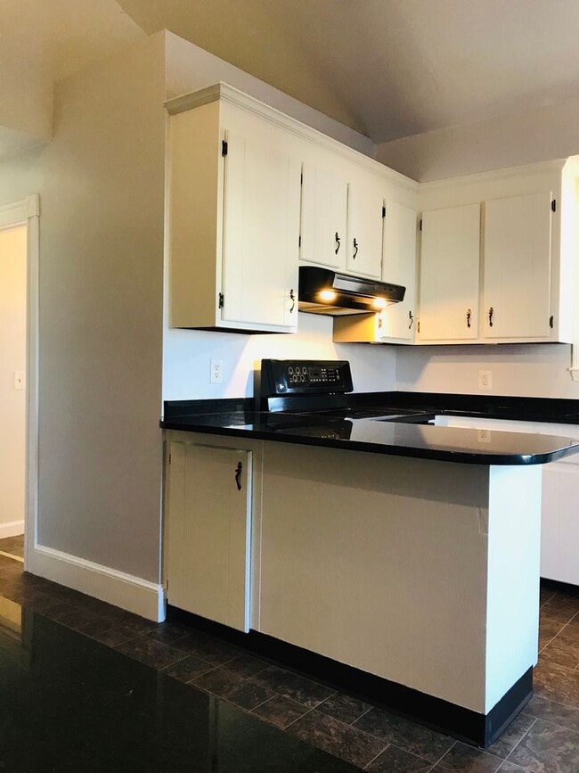 Building Photo - 7-9 Spring Street