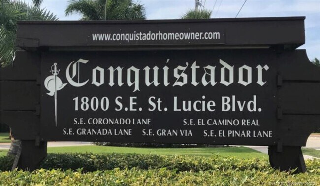 Foto del edificio - 1800 SE St Lucie Blvd