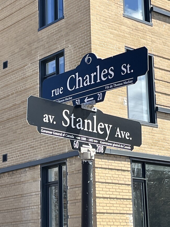 Building Photo - 60 Stanley Av
