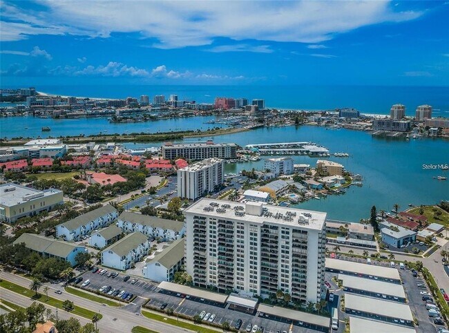 Foto del edificio - 400 Island Way