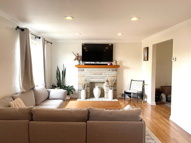 Foto del edificio - 1041 Berkshire Ave