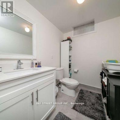 Photo du bâtiment - 67 Song Bird Dr