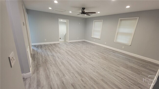 Foto del edificio - 1129 E Bolton St