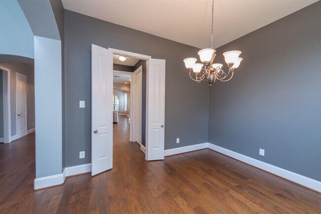 Foto del edificio - 29010 Pinnacle Ridge Dr