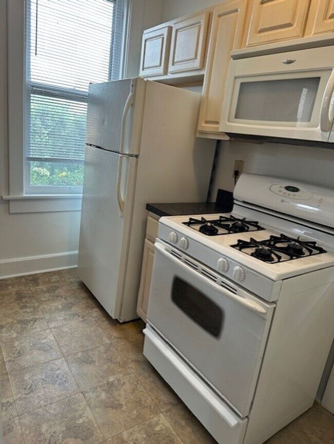 Foto del edificio - 3445 Florence St