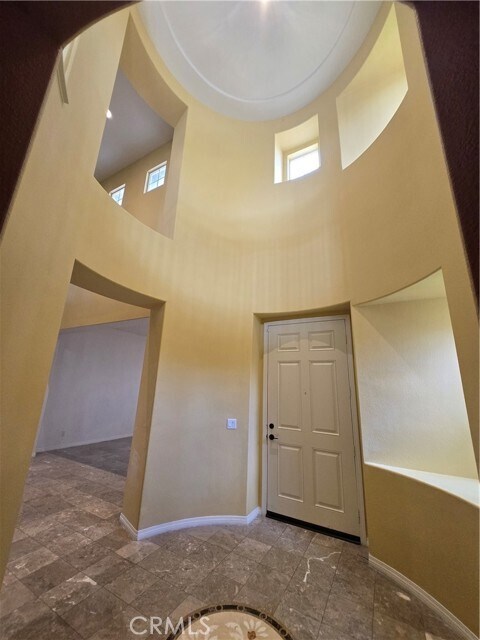 Foto del edificio - 16231 Yarmouth Cir