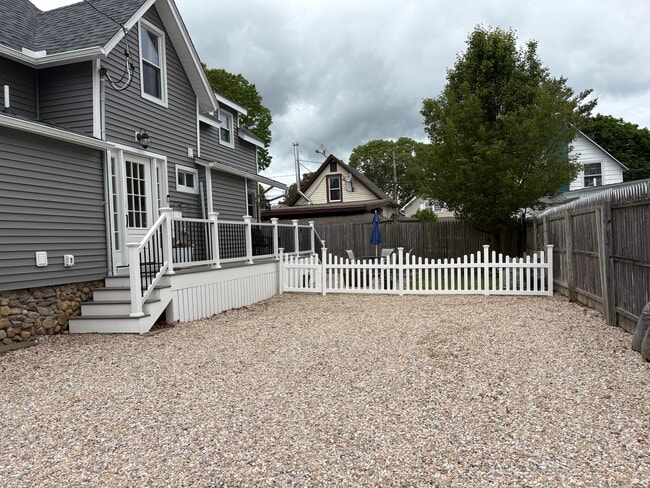 20 ft deck, fenced in yard, patio, shed, grill and fire pit - 17 S Pine St
