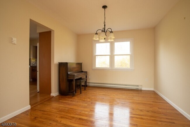 Foto del edificio - 315 Milford Mt Pleasant Rd