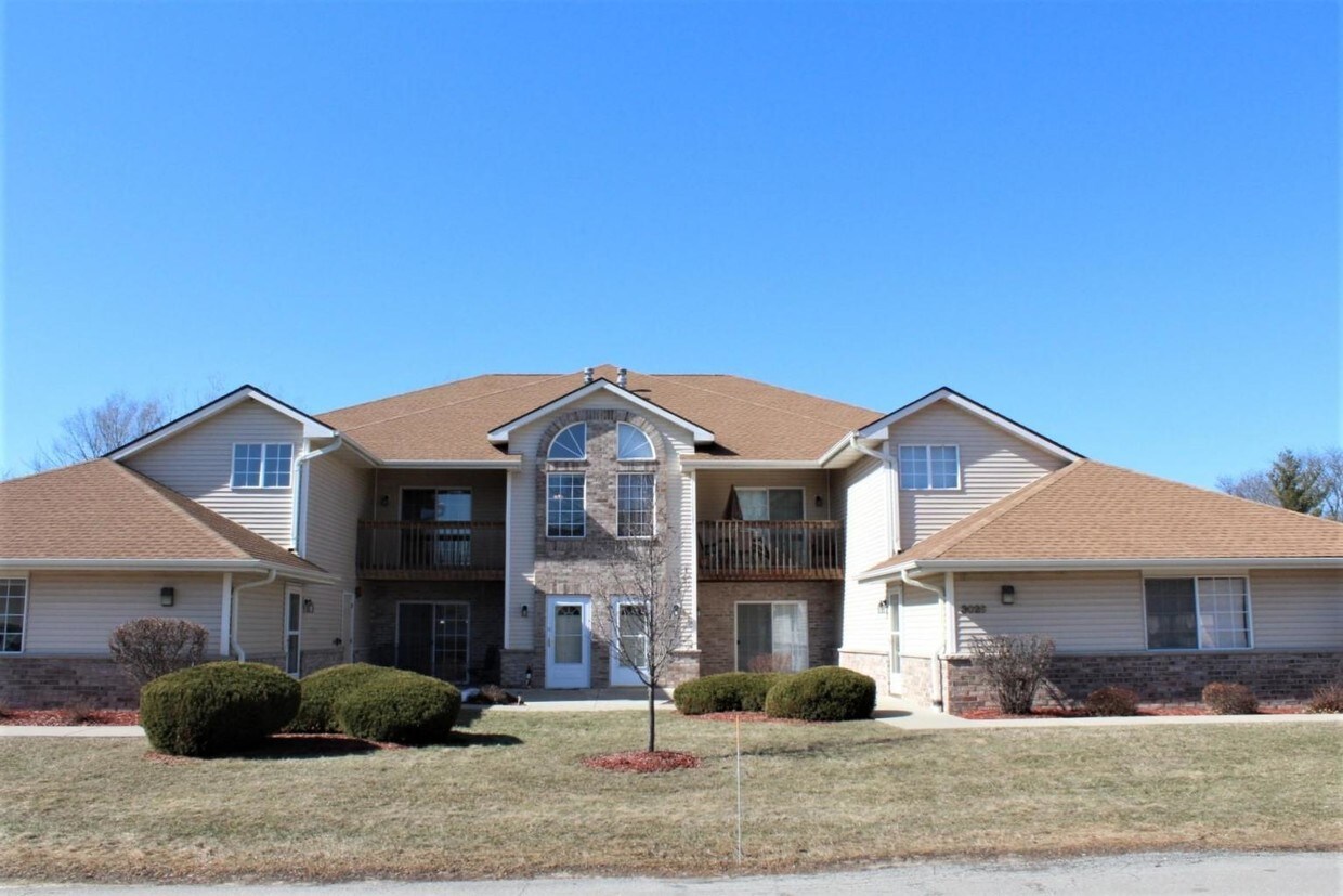 3026 Meyer Ct, Mount Pleasant, WI 53406 Condo for Rent in Mount