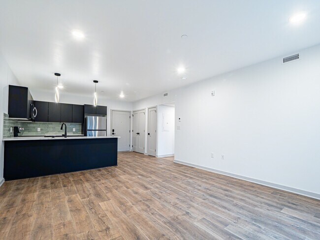Interior Photo - Parkline
