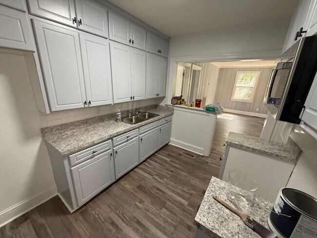 Foto del edificio - 809 Rose St