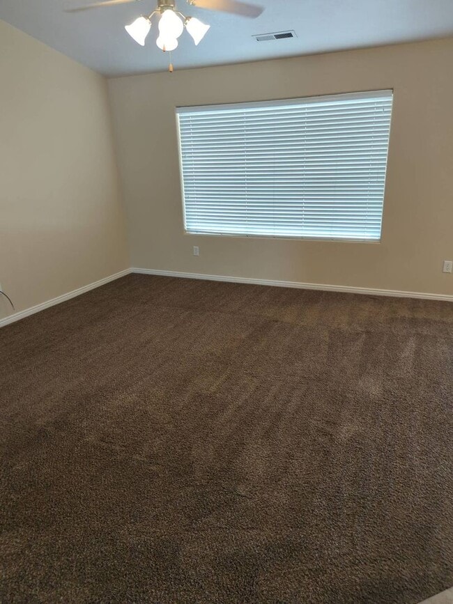 Building Photo - 2151 W 1800 N