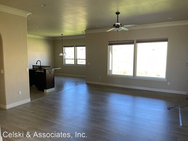 Building Photo - 4 br, 2 bath House - 2325 Copperhill St.