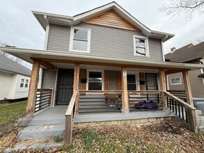 Building Photo - 1341 N Gale St