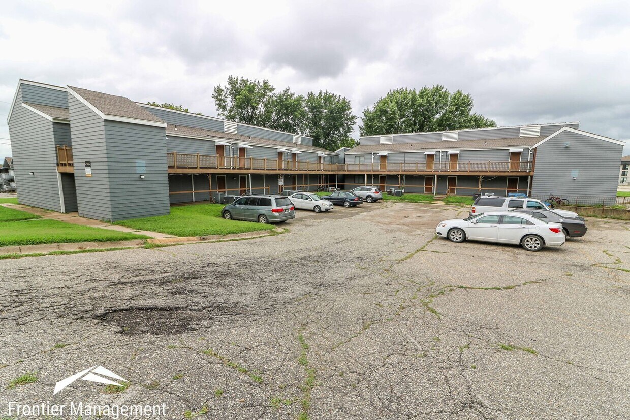 Foto principal - 1500 McCain Ln