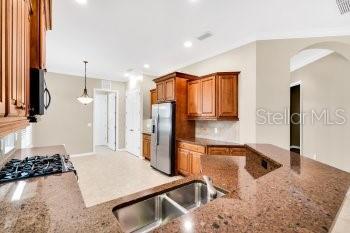 Building Photo - 1133 Cielo Ct
