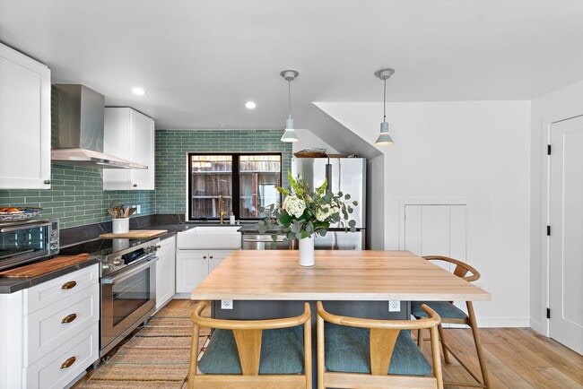 Foto del edificio - Woods Cove Ocean View Apartment