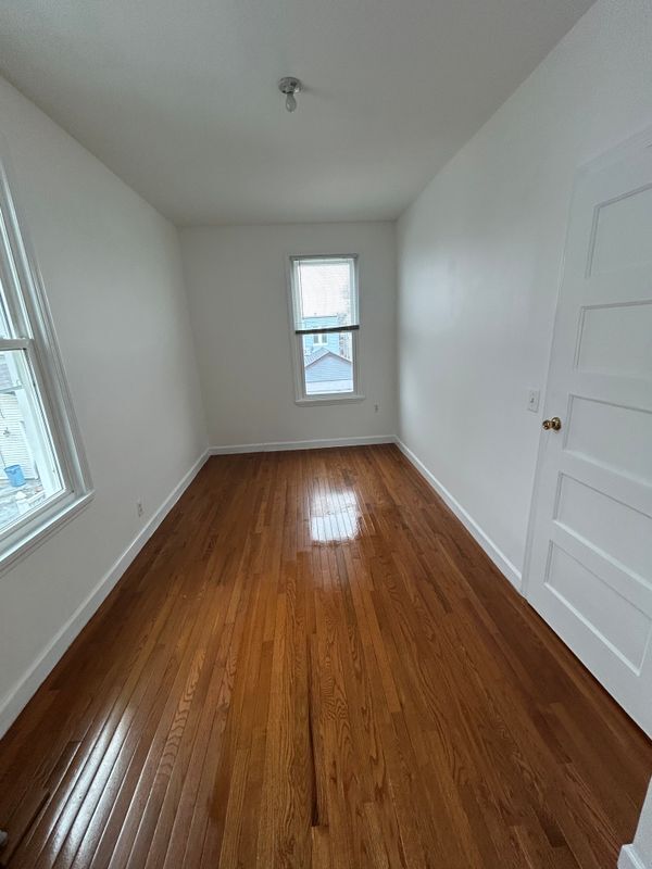 Foto del edificio - 87-12 133rd St