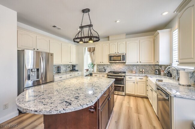 Foto del edificio - 249 Timber Hollow St