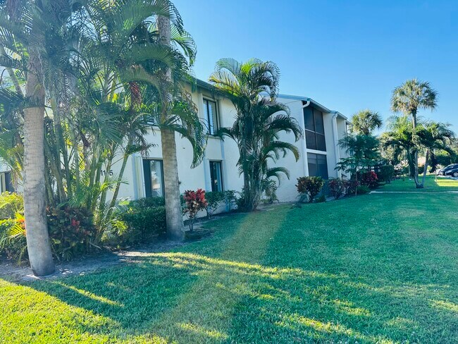 Foto del edificio - 1115 Green Pine Blvd