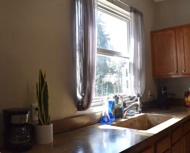 Foto del edificio - 7220 Meade St