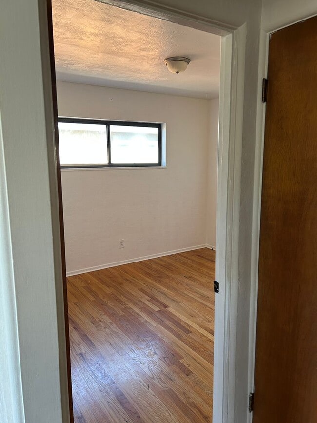Building Photo - **READY FOR MOVE IN** SINGLE STORY HOME IN...