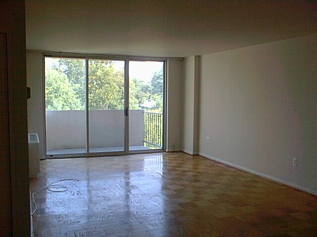 Foto del edificio - 2939 Van Ness St NW