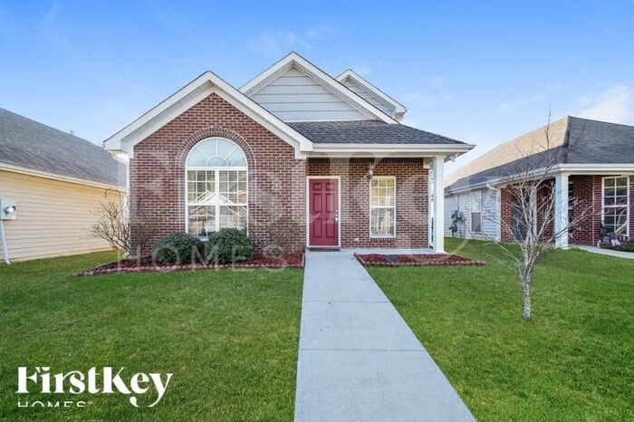 Foto principal - 158 Village Dr