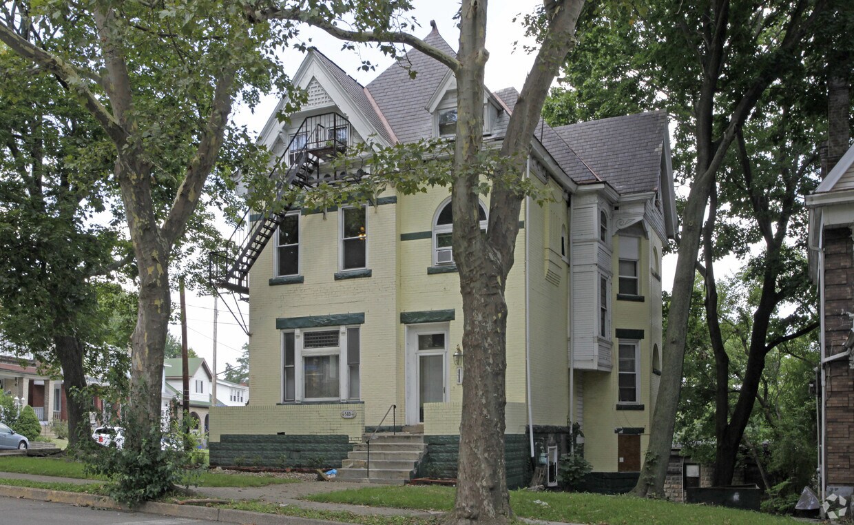 Primary Photo - 5401 Stanton Ave