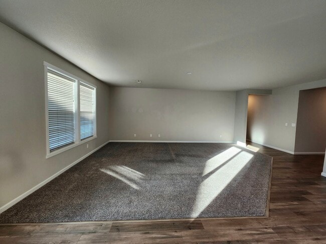 Building Photo - West Richland, where family-friendly living begins!