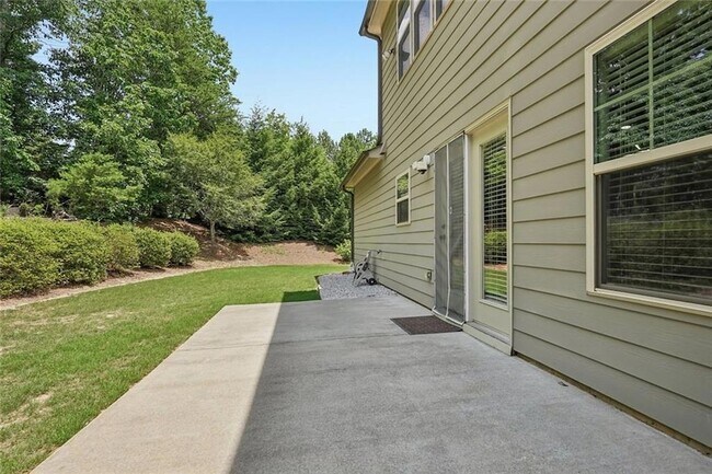 Foto del edificio - 5811 Kendrix Ridge Dr