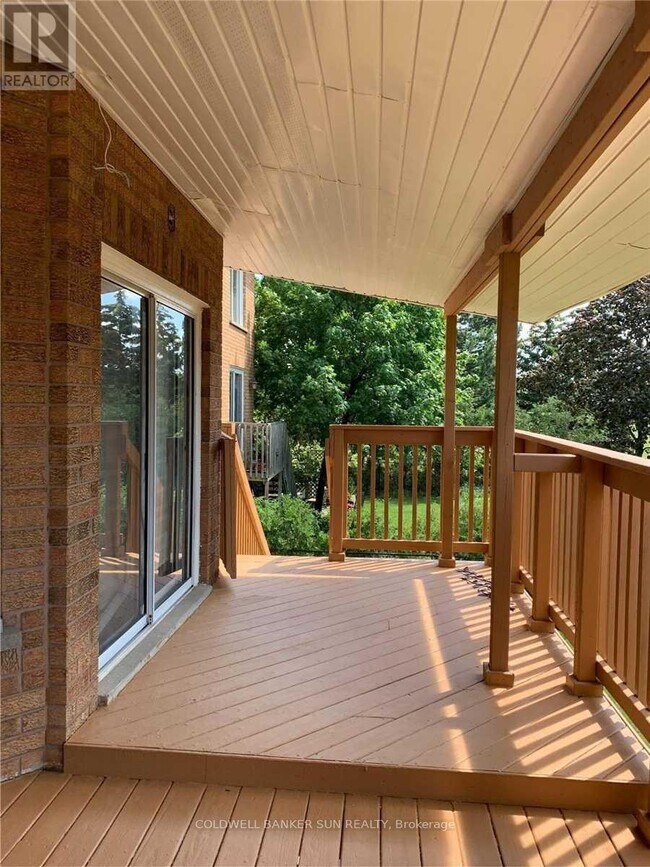 Photo du bâtiment - 1622 Bristol Rd W