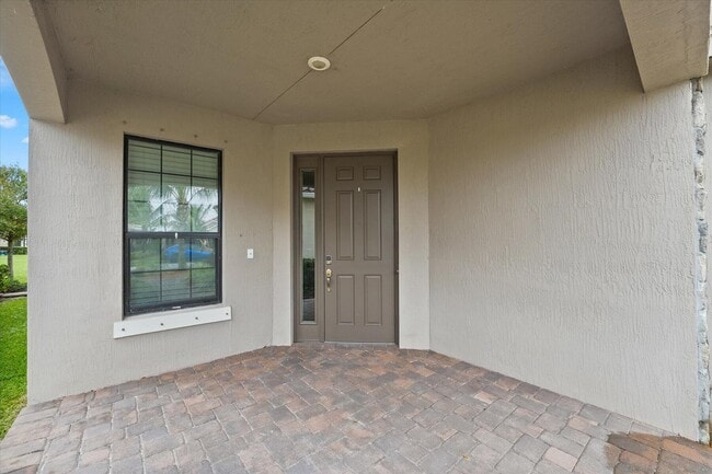 Building Photo - 8903 Sea Chase Dr