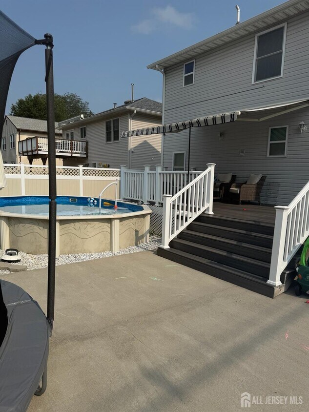 Foto principal - 532 Ridgeway Ave