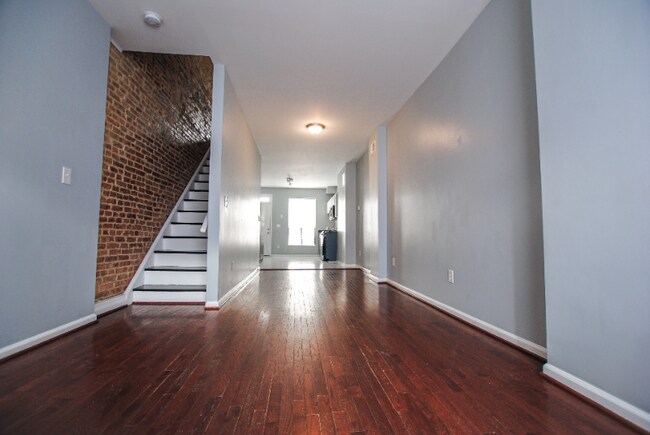Foto del edificio - 215 N Belnord Ave
