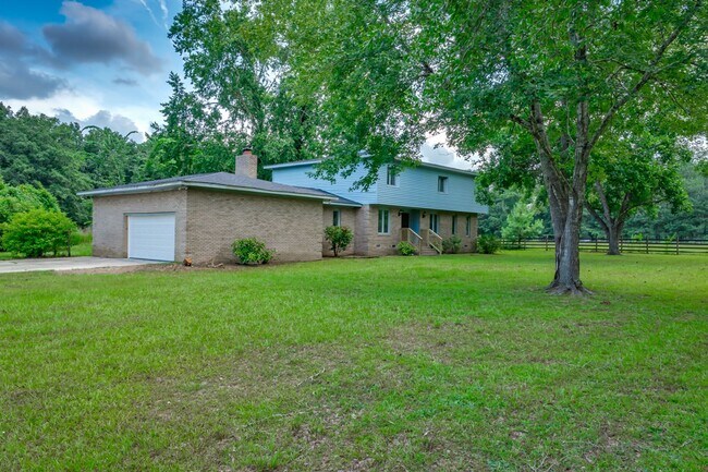 Foto del edificio - 400 Derby Ln